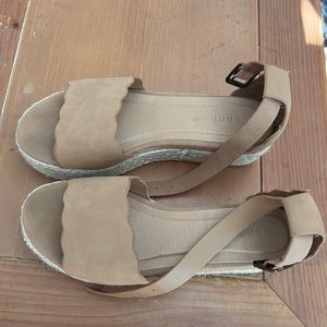 Bamboo Beige Sandals